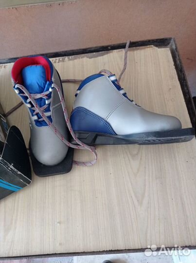 Лыжные ботинки 2 пары