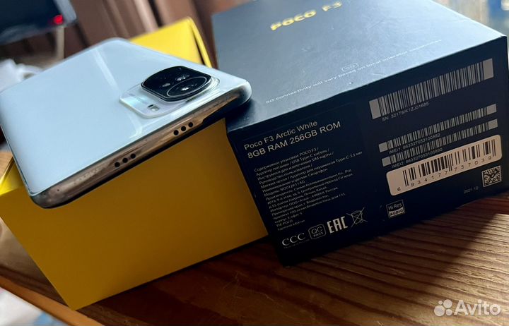 Xiaomi POCO F3, 8/256 ГБ