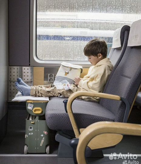 Чемодан-трансформер JetKids by Stokke BedBox