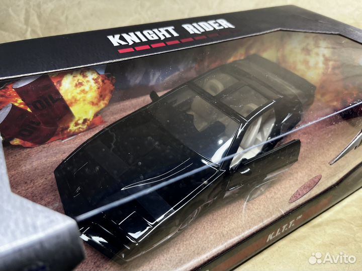 K.I.T.T. Pontiac Trans Am 1/24 Jada