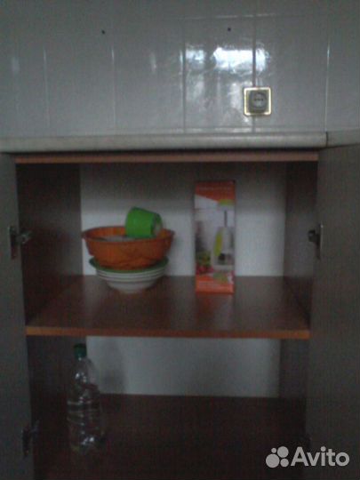 Шкаф кухонный