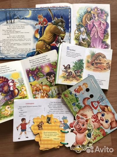 Несколько разных пакетов детских книг для малышей