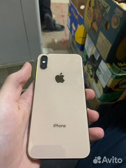 iPhone Xs, 64 ГБ
