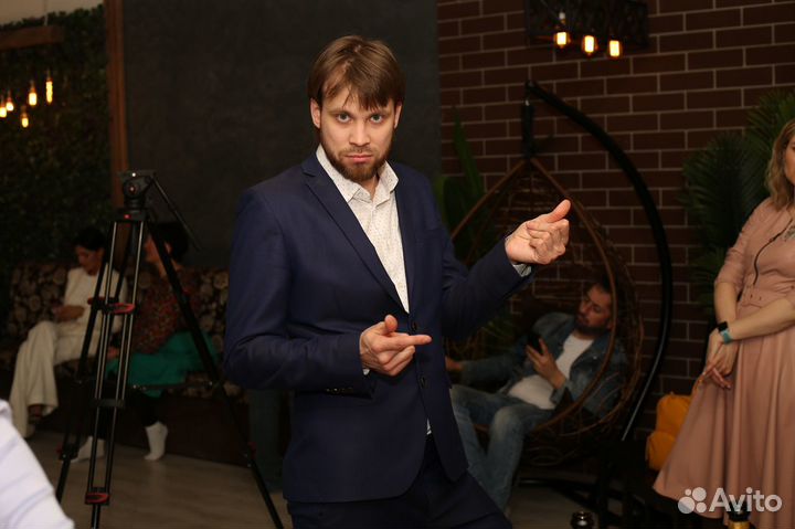 Песни на заказ. Артистам. В подарок. Для бизнеса