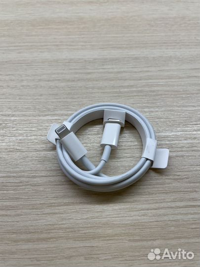 Кабель Apple Lightning - USB Type-C. настоящий