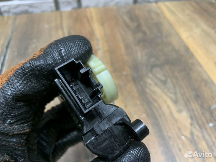 Skoda Rapid 2 Моторчик заслонки отопителя