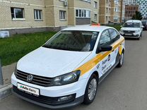 Volkswagen Polo 1.6 AT, 2019, 252 000 км, с пробегом, цена 890 000 руб.