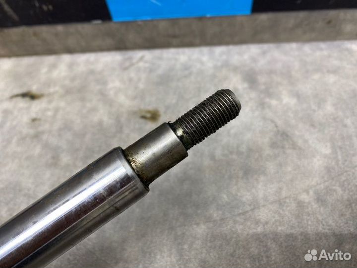 Амортизатор передний правый Opel Corsa D 1.0