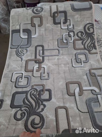 Палас, дорожка на войлочной основе