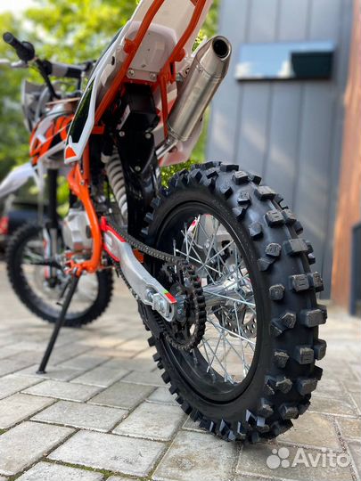 Новый питбайк Kayo Basic TT125 17/14 электростарте