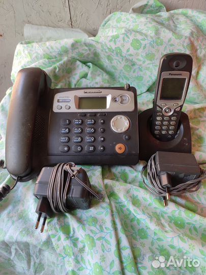 Телефон panasonic