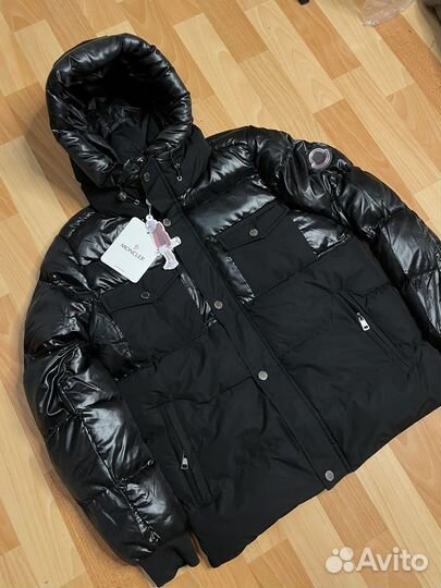 Куртка Moncler зима