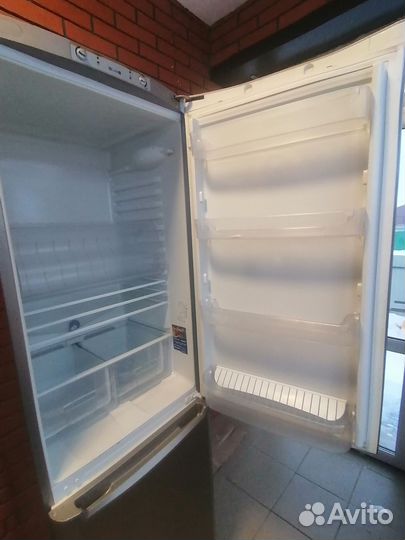 Холодильник indesit