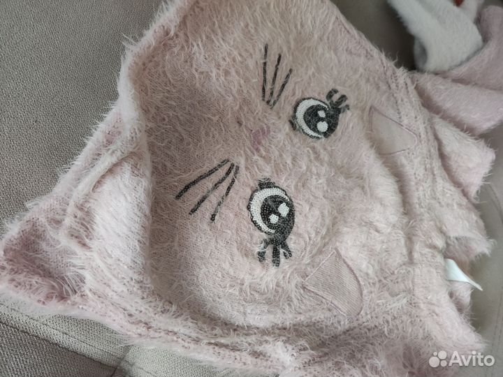 Пушитые свитера пакетом 110