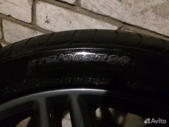 Комплект колес W221 AMG в размере 275/35 R 20