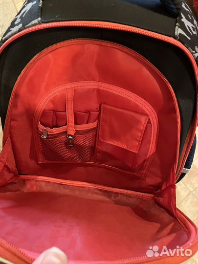 Школьный рюкзак