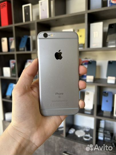 iPhone 6S, 64 ГБ