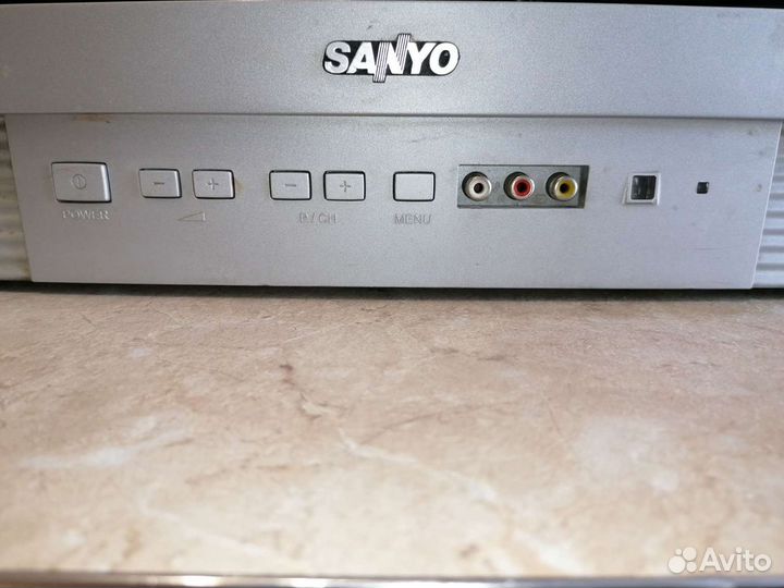 Телевизор sanyo