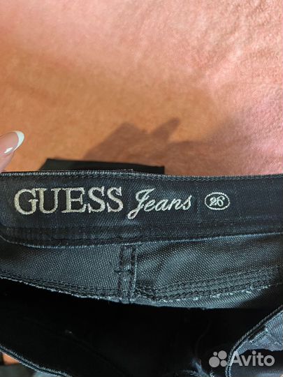 Джинсы guess