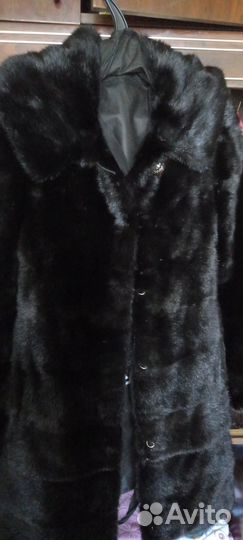 Продам норковую шубу р.40-42
