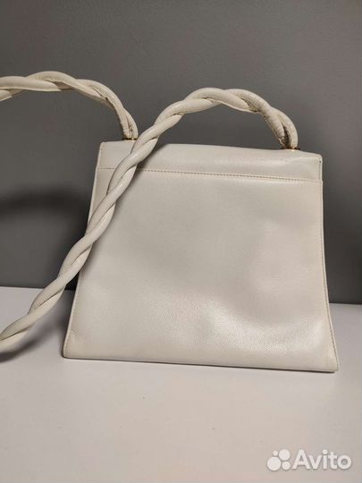 Сумка chanel белая винтаж