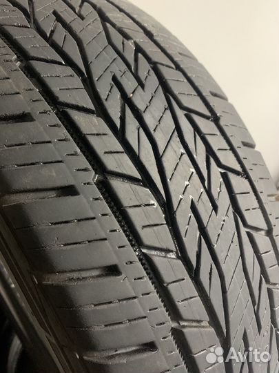 Continental ContiCrossContact LX2 215/60 R17 96H