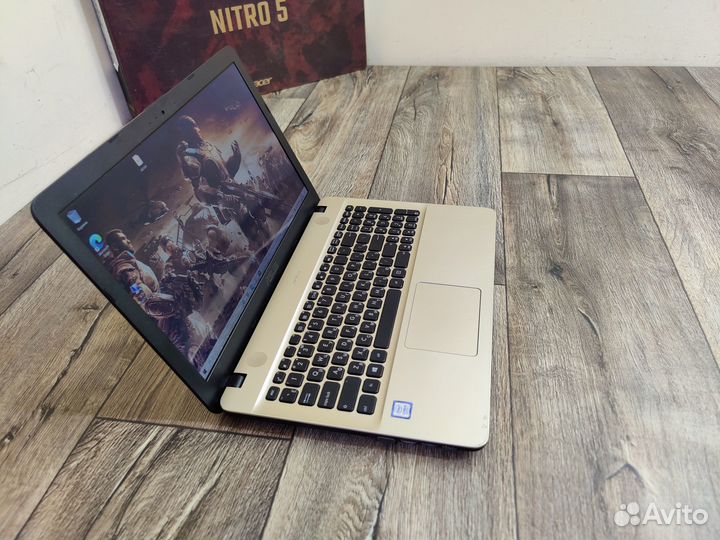 Asus X541SA (Core i5-7200)