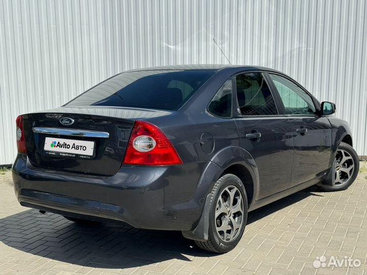 Ford Focus 1.8 МТ, 2008, 282 000 км