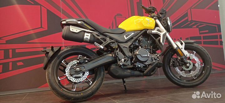 Voge 350AC