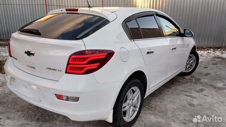 Задние фонари для Шевроле Круз хетчбэк