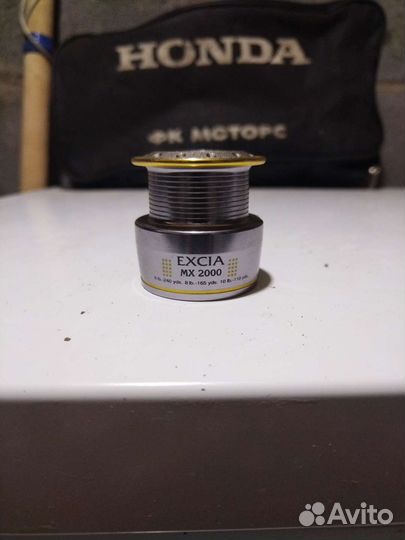 Продам, шпулю Excia MX 2000