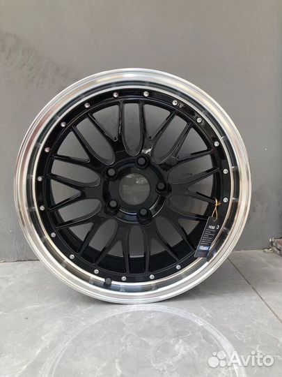 Диски BBS LM R17 7.5j ET35 5x120 (черные)