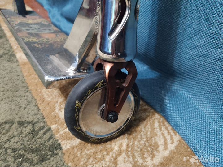 Трюковой самокат