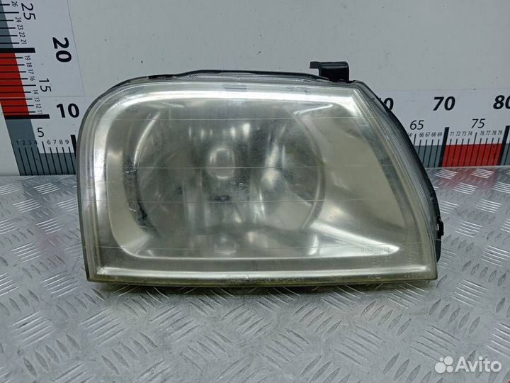 Фара правая Mitsubishi L200 3 2002 MR439532