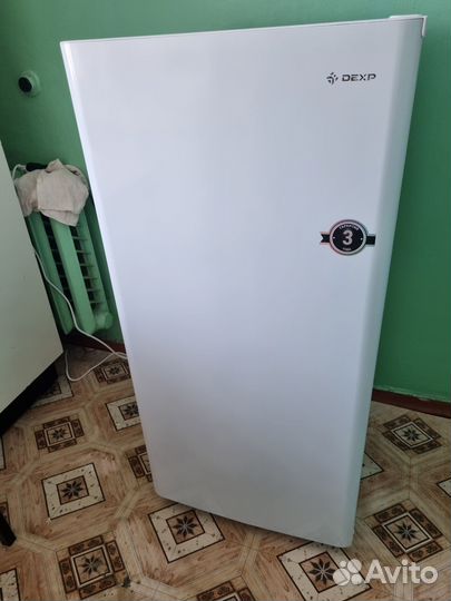 Холодильник dexp RF-SD150NHE/W