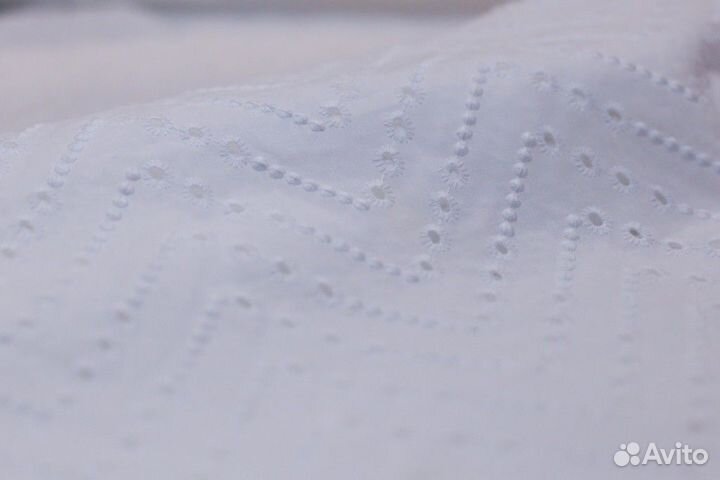 Белое шитье с зигзагами (100 хлопок)