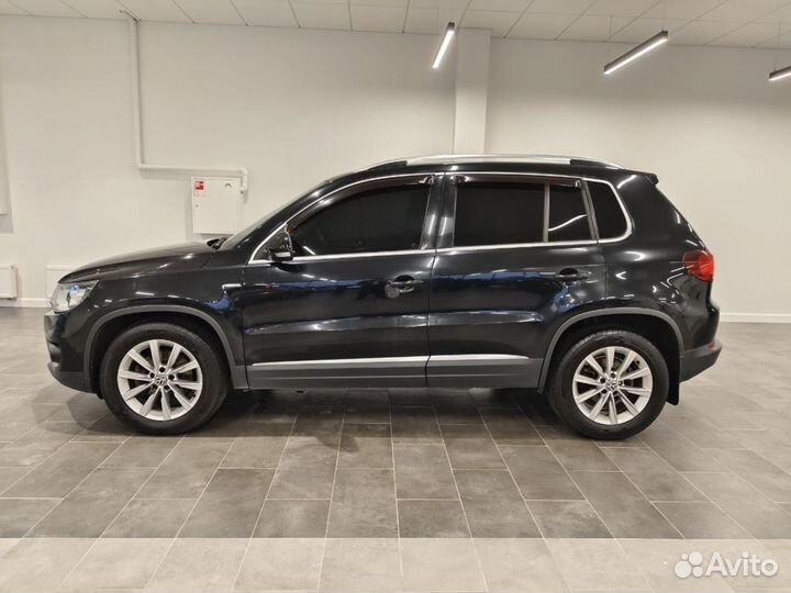 Volkswagen Tiguan 2.0 AT, 2011, 184 429 км