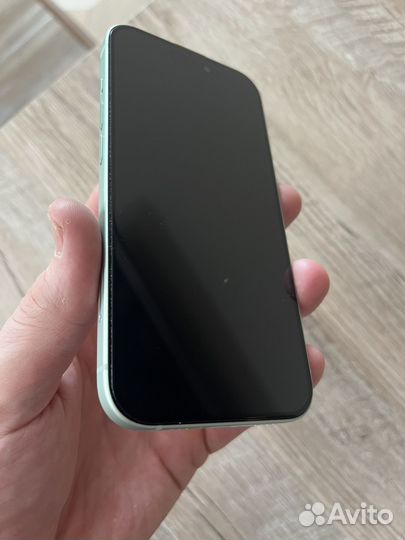 iPhone 15, 256 ГБ