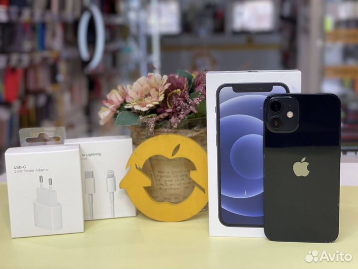 iPhone 12, 64 ГБ