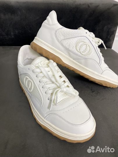 Женская обувь