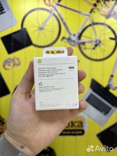 Оригинальные блоки iPhone 20W