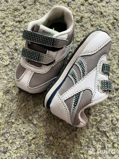 Кроссовки Reebok