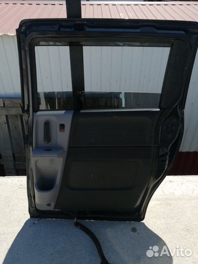 Дверь задняя правая Honda Freed GB1