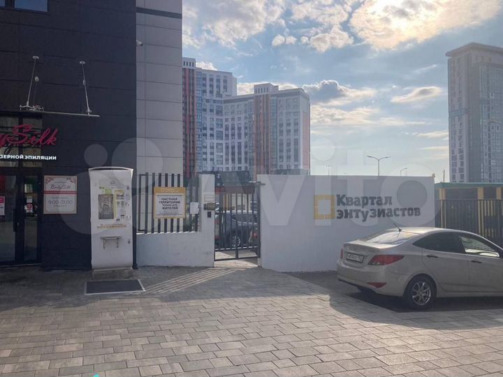 Машиноместо, 10 м²