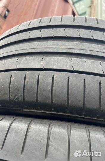 Pirelli P Zero PZ4 225/45 R19