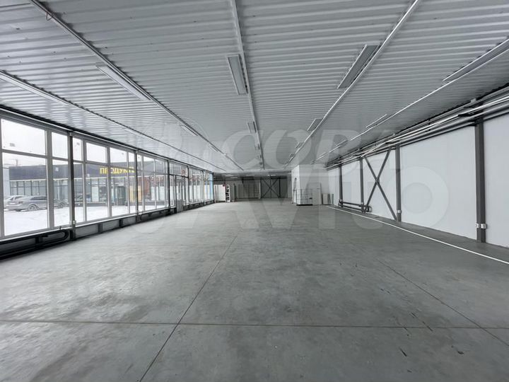 Сдам торговое помещение, 1000 м²