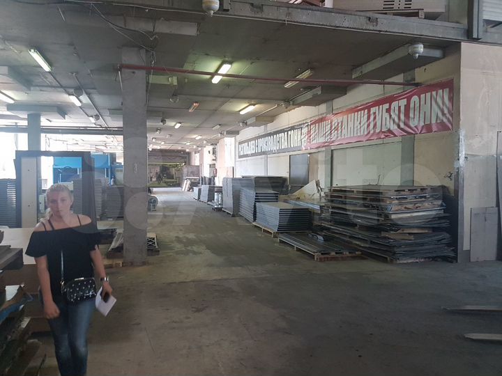 Производство, 1300 м²