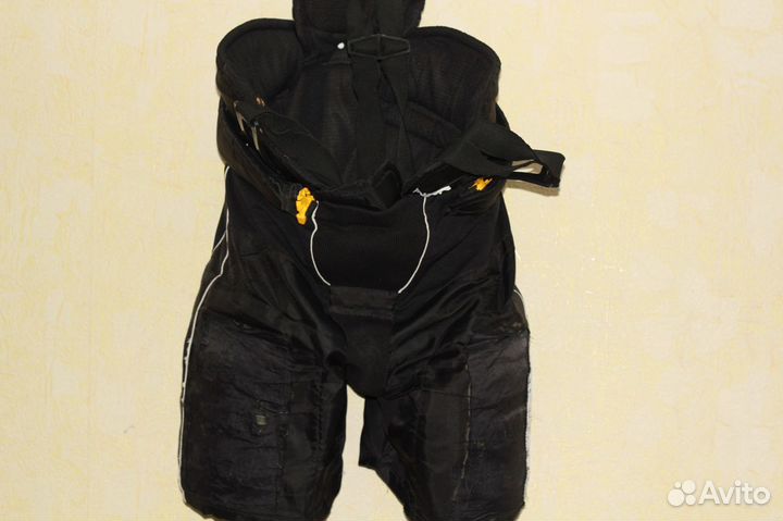 Шорты хоккейные