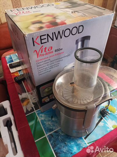 Электросоковыжималка Kenwood 850w