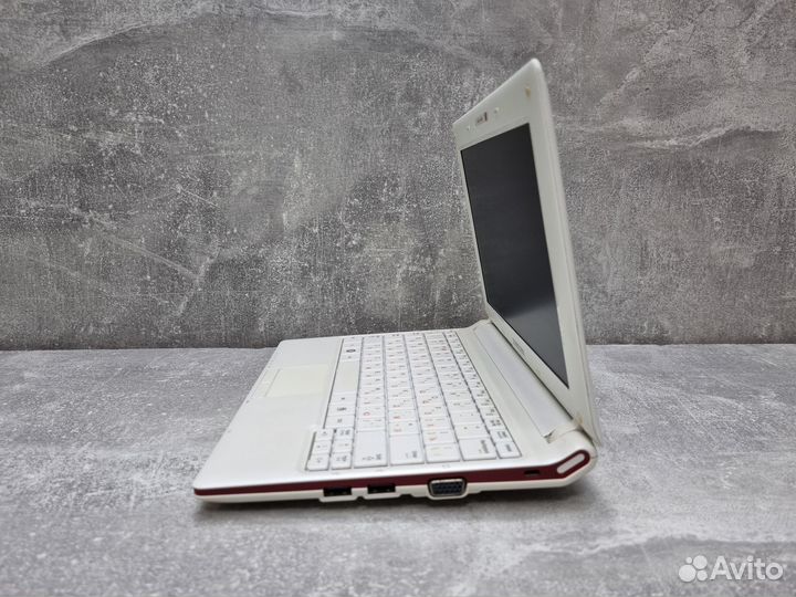 Нетбук Samsung NP-N150-JP02RU 10.1